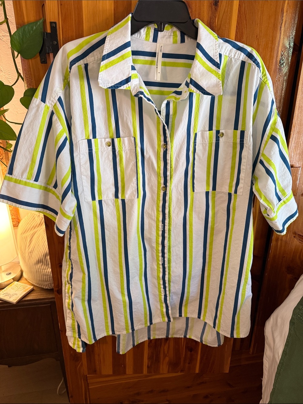 Anthropologie Women’s Short-Sleeve Button-Down Shirt in White, Blue & Lime